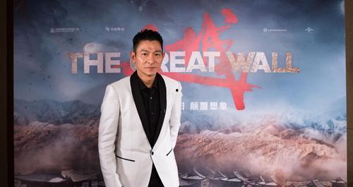 刘德华获奖视频,荣耀时刻，感动全场