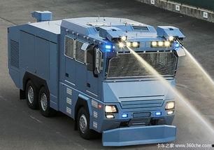 防暴车视频,震撼现场！防暴车应对暴力事件精彩瞬间回顾